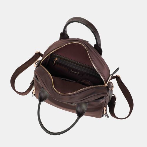 MOCHILA CON DOBLE ASA PETRA BINNARI