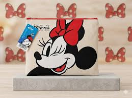 NECESER MINNIE MOUSE